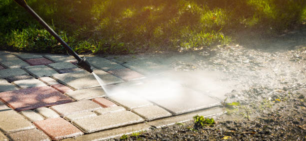Best Sidewalk and Walkway Cleaning  in Cisco, TX